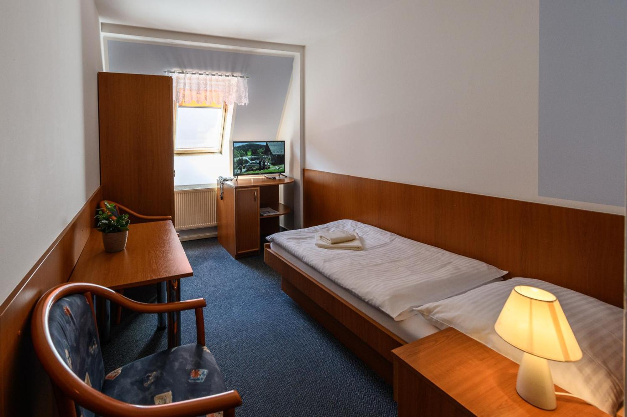 Sport-V-Hotel Hrotovice Luaran gambar