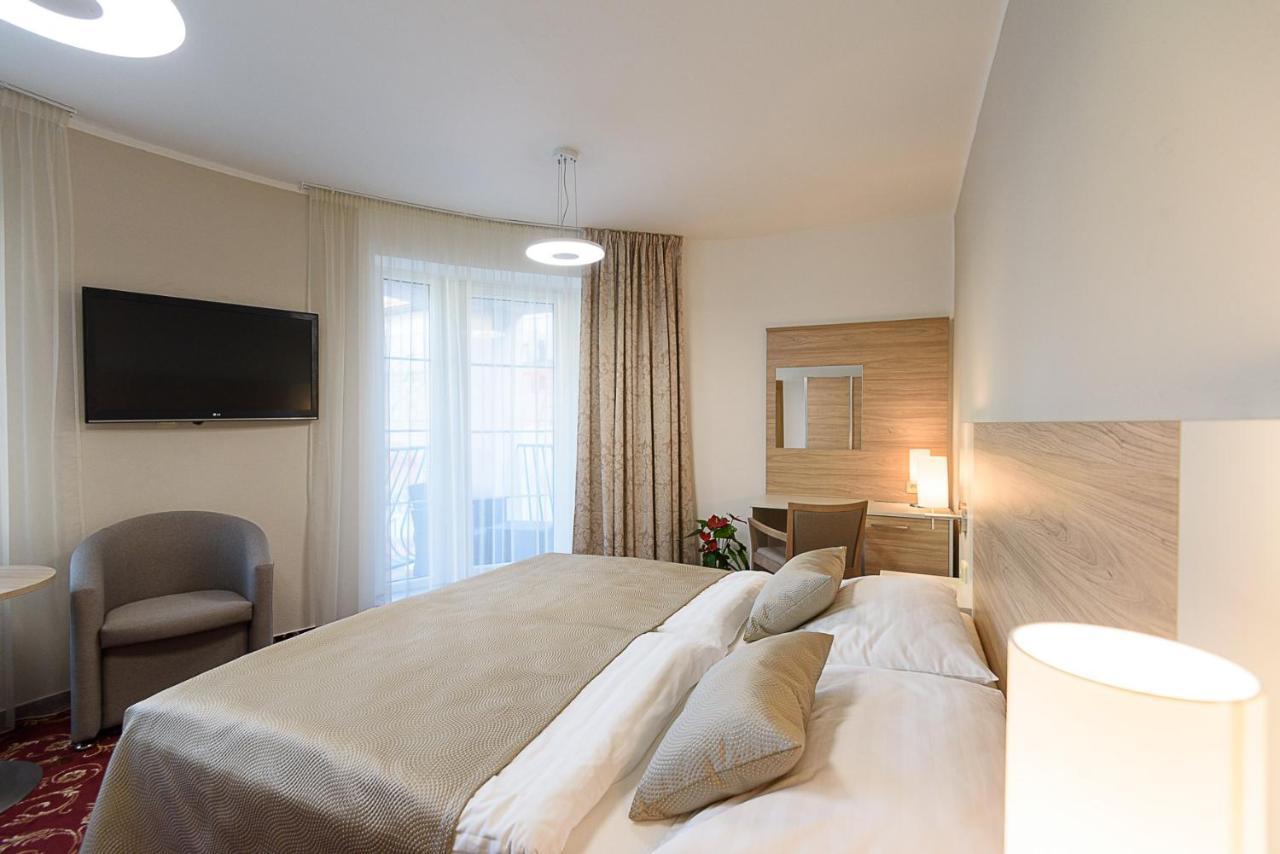 Sport-V-Hotel Hrotovice Luaran gambar